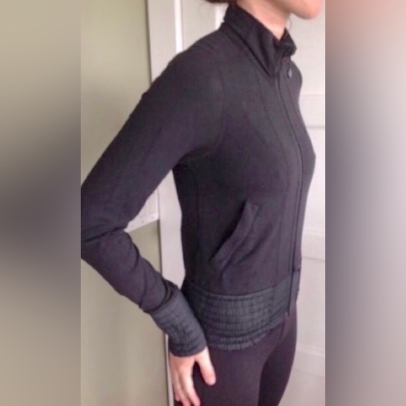 LULULEMON * Da Bomber zip-front Luon jacket 2 - Picture 3 of 9